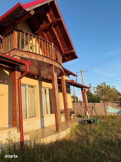 Casă cu 4 camere cu Teren 750 Mp în Sântana de Mureș