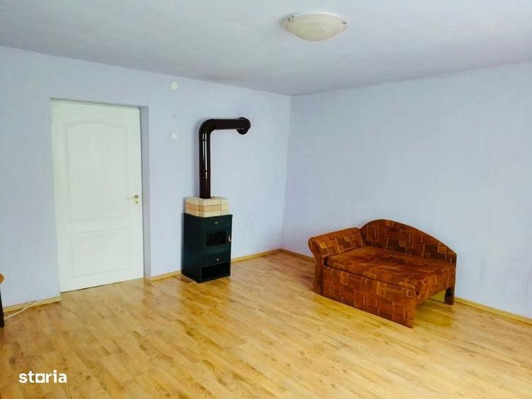 Casă cu 2 camere în Suceagu