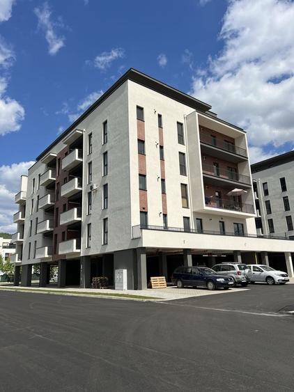 Garsonieră decomandată în Central