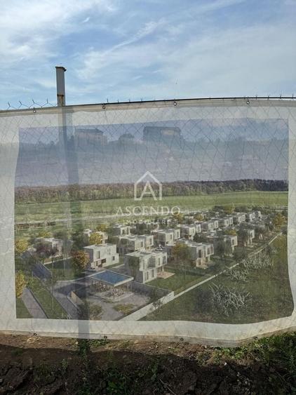 Teren agricol extravilan de 8500 mp, în Ostratu