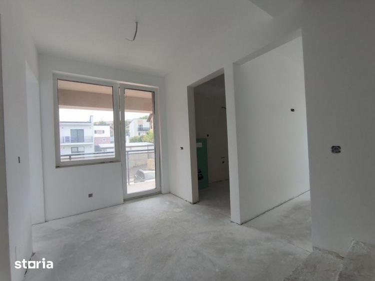 Casă cu 4 camere cu Teren 440 Mp în Central