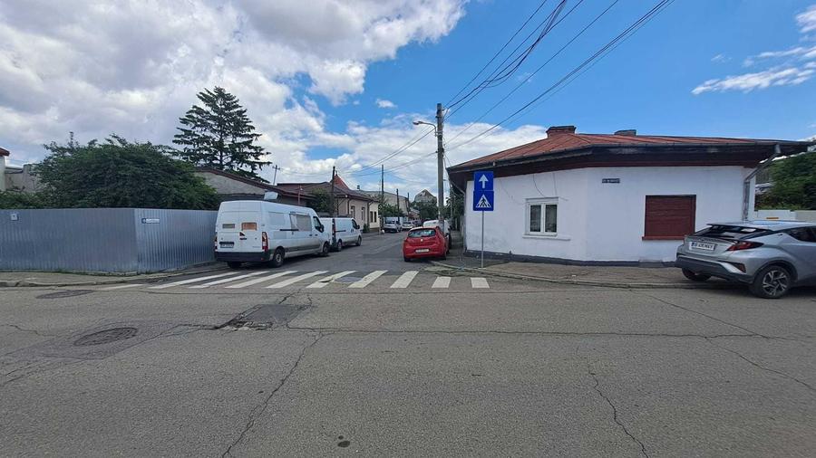 Teren de 277 mp, în Viilor