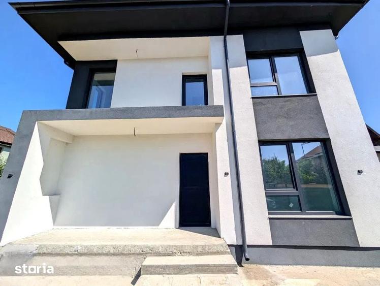 Casă cu 5 camere cu Teren 350 Mp în Central