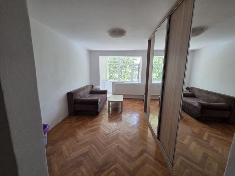 Gara de Nord - 1 minut metrou  Gara de Nord, - Apartament MODERN - 2