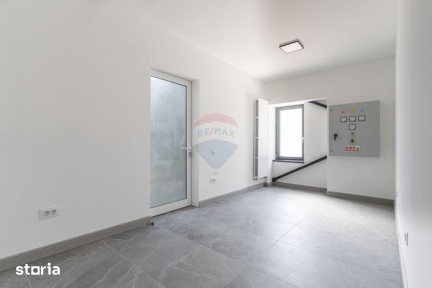Spațiu comercial, de 600 mp, în Zona industrială