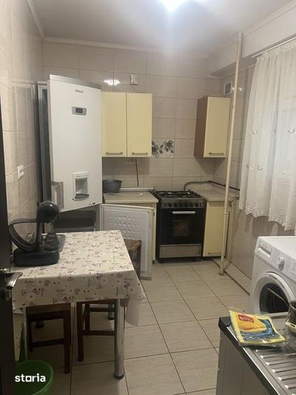 Inchiriez apartament 2 camere - 1
