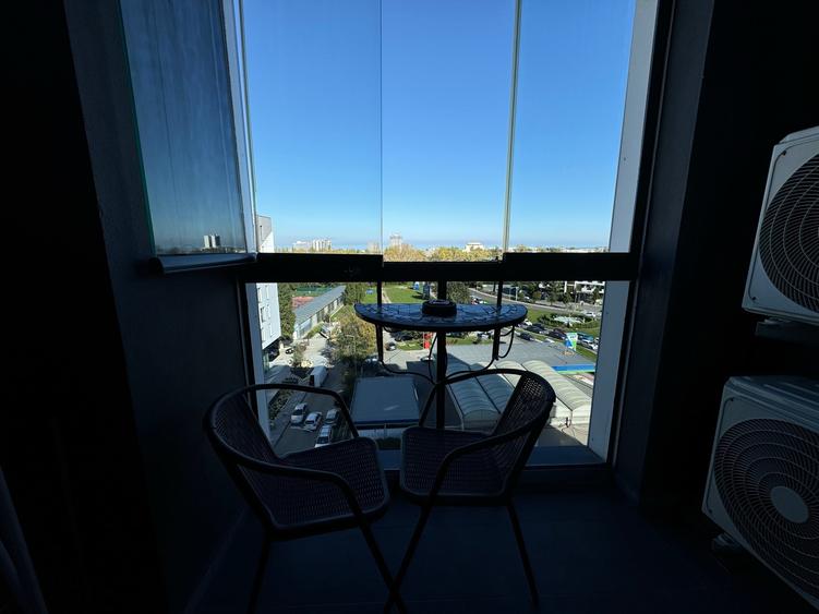 Apartament cu 2 camere decomandat în Universitate
