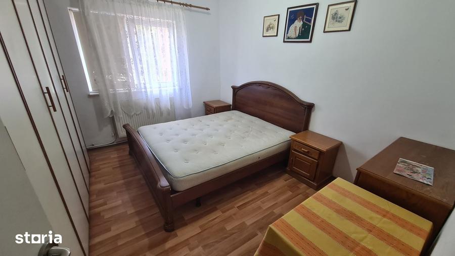 Apartament cu 4 camere în Central