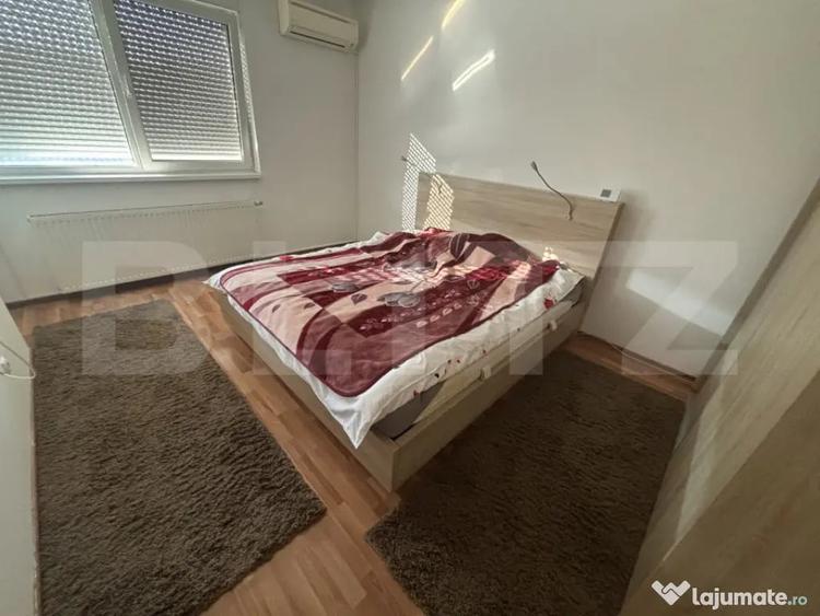 Apartament cu 3 camere decomandat în 14 Mai