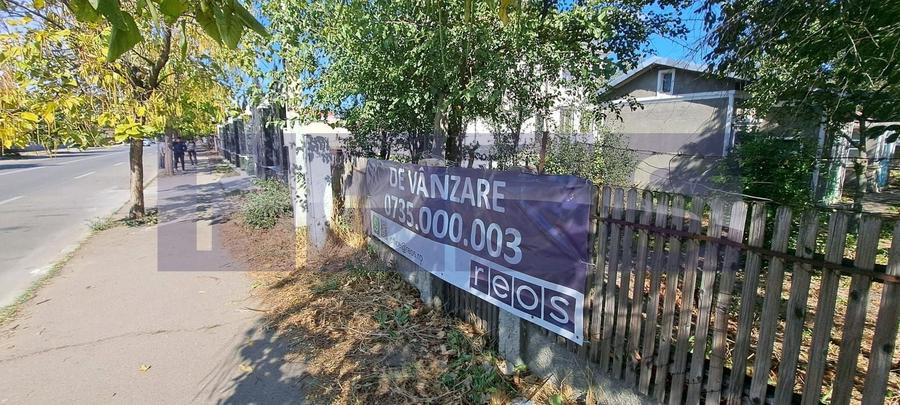 Casă individuală cu 3 camere cu Canalizare în Central
