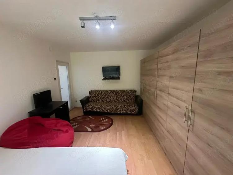 1 camera Girocului parter inalt - 10