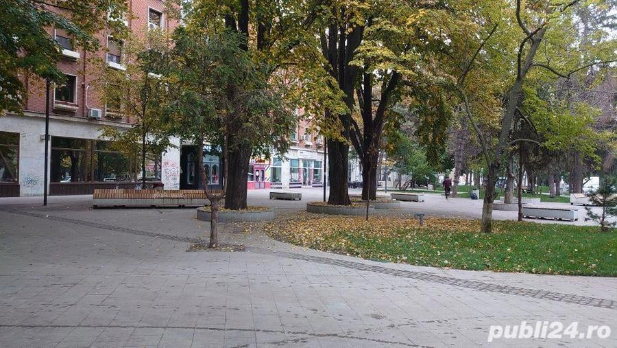 Apartament cu 3 camere decomandat în Mazepa 1