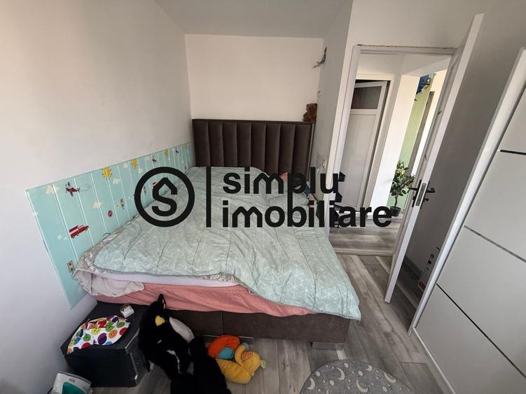 Apartament cu 3 camere decomandat, mobilat în 1 Mai