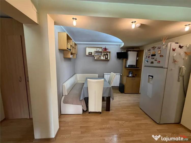 Apartament cu 3 camere decomandat în Ultracentral