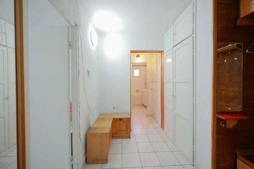 Apartament cu 2 camere decomandat în Nufărul