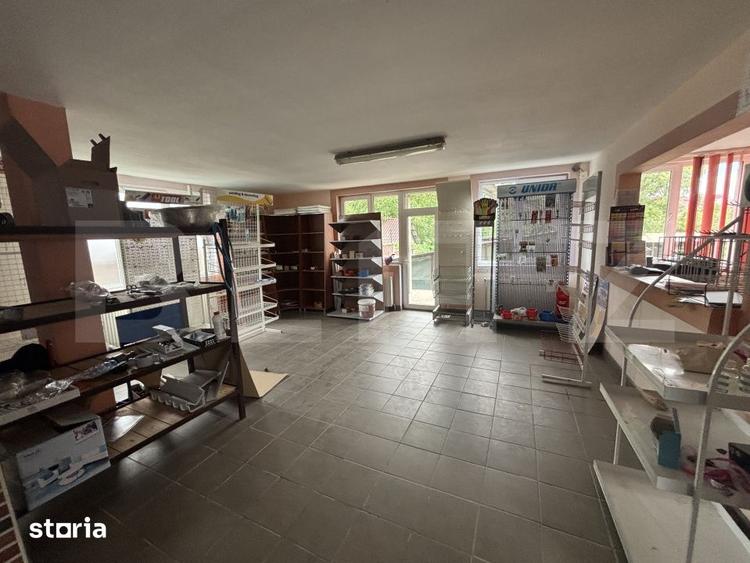Casă cu 9 camere cu Teren 740 Mp în Central