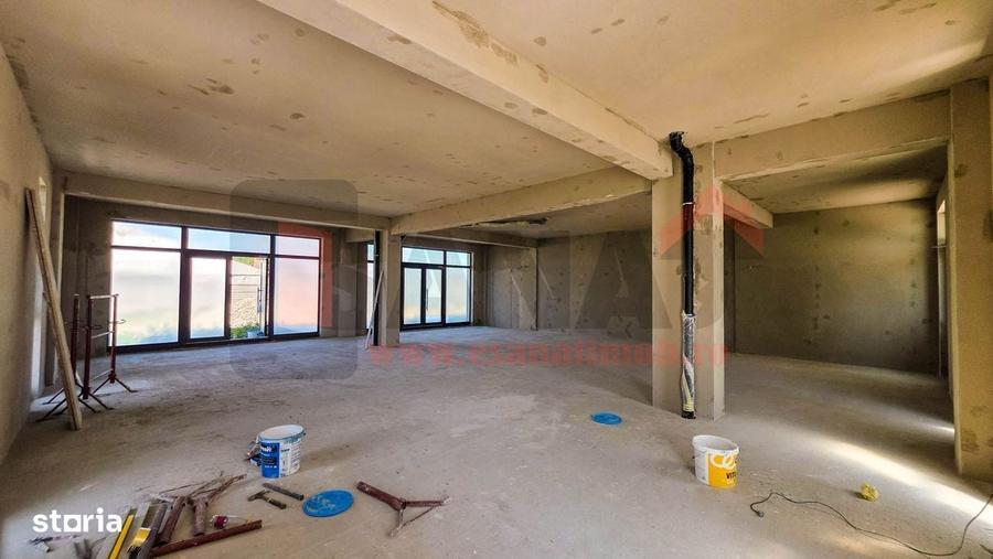 Spațiu comercial, de 137 mp, în Central