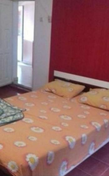 Casă decomandat cu Teren 100 Mp în Central