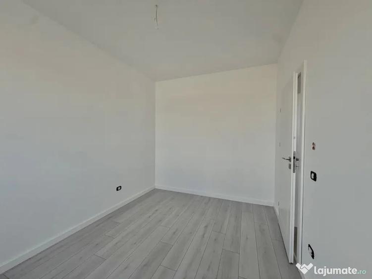 Casă cu 4 camere cu Teren 270 Mp în Giroc