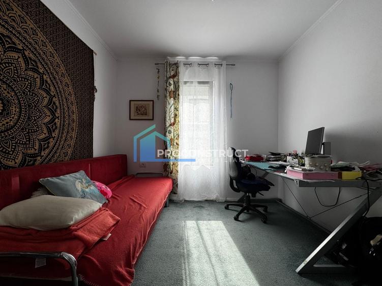 Duplex cu 4 camere cu Canalizare în Dumbrăvița