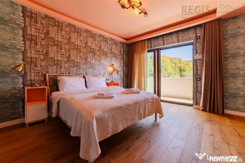 Casă cu 5 camere cu Teren 808 Mp în Noua
