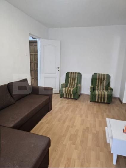 Apartament cu 2 camere semidecomandat, mobilat în Carpați 1