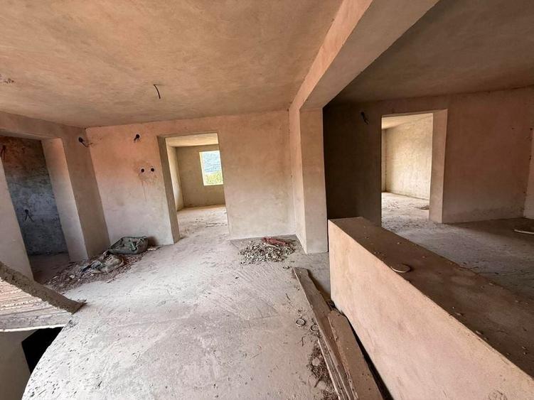 Casă cu 4 camere în Liubcova