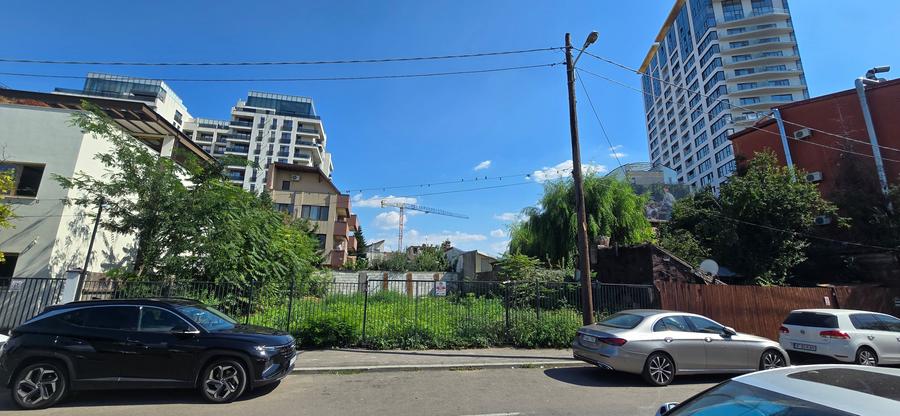 Teren investiție, de 405 mp, în Barbu Văcărescu