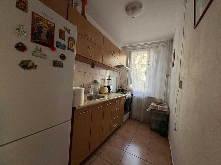 Garsonieră decomandată în Valea Oltului