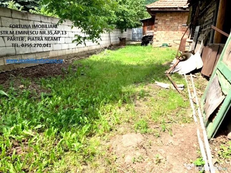 Casă cu 2 camere cu Teren 900 Mp în Central
