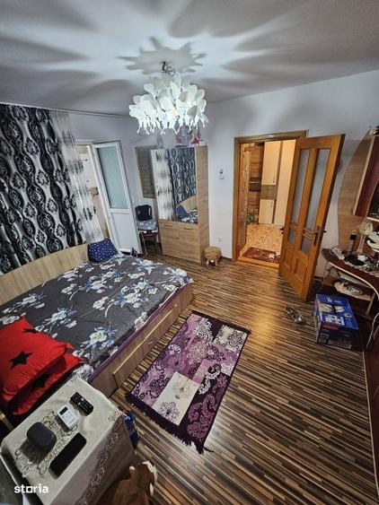 Apartament cu 2 camere semidecomandat în Vest