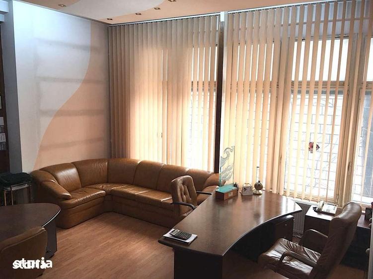 Spațiu comercial, de 436 mp, în Băneasa