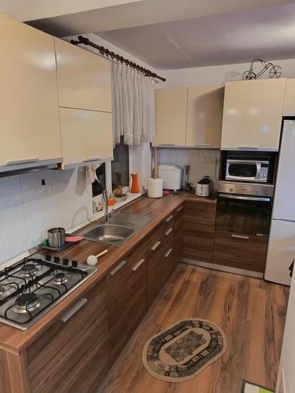 Apartament 2 camere decomandat , zona Dambul Rotund - 1
