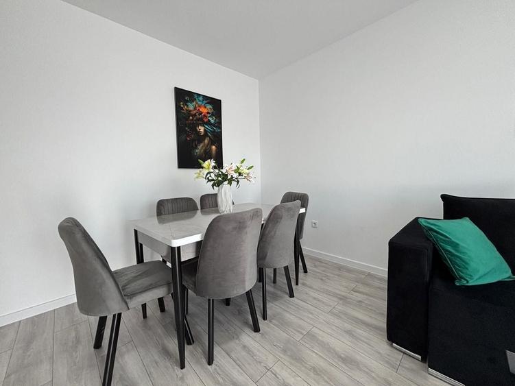 Apartament cu 2 camere decomandat în Mihai Viteazul