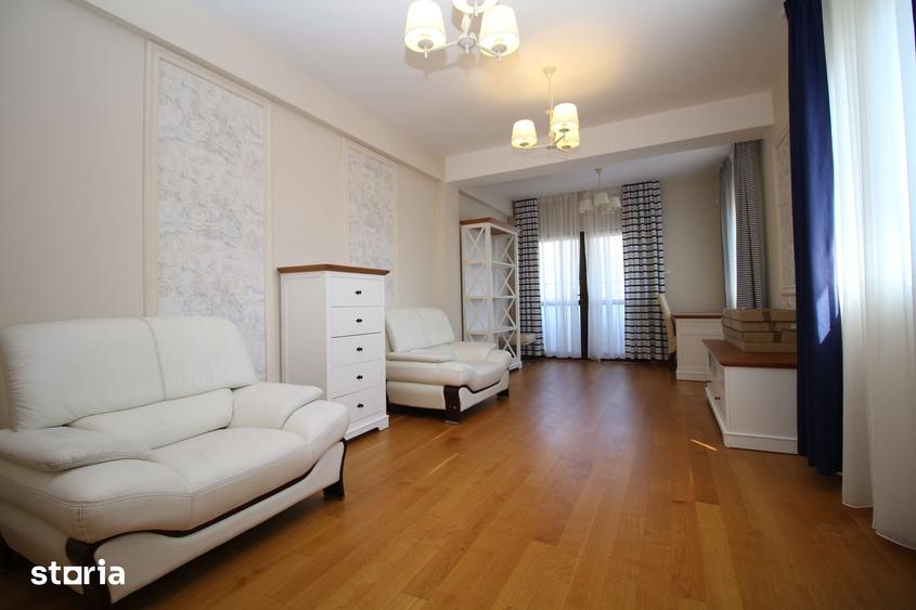 Casă cu 5 camere cu Teren 500 Mp în Cernica