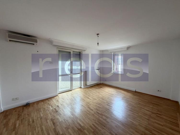 VANZARE VILA | 5 CAMERE | S+P+E+M | CURTE SUPERBA | ZONA COLENTINA - 8