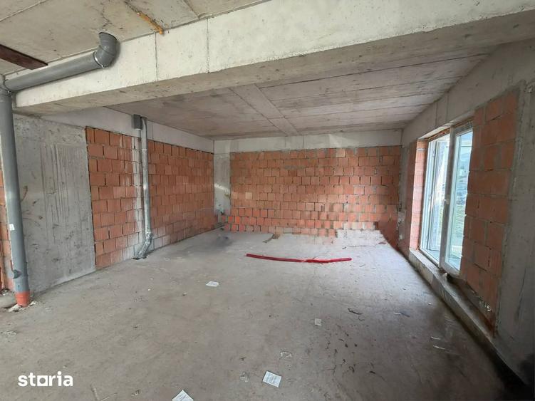 Spațiu comercial, de 103.7 mp, în Tunari