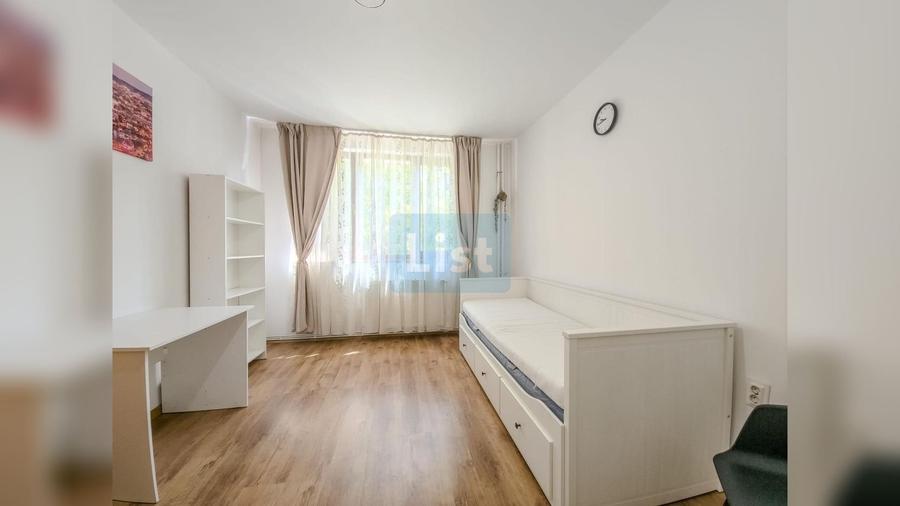 Apartament cu 3 camere decomandat, mobilat în Horea