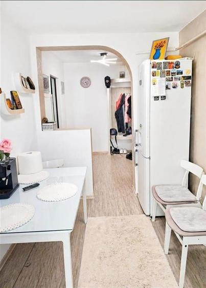 Apartament cu 2 camere decomandat în Dacia
