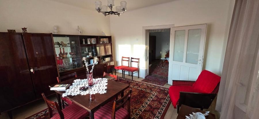 Casă individuală cu 5 camere cu Canalizare în Ciugud