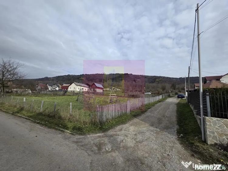 Casă cu 4 camere cu Teren 475 Mp în Valea Doftanei