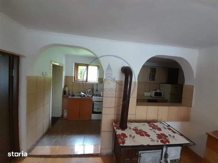 Casă cu 3 camere în Șieu