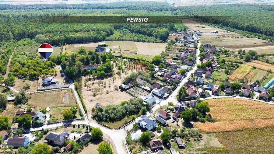 Casă individuală cu 1 camere cu Teren 1000 Mp în Fersig