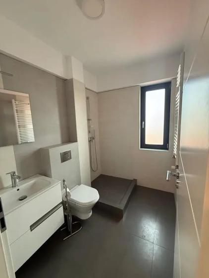 Spațiu comercial, de 70 mp, în Unirii