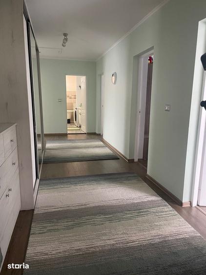 Casă cu 3 camere cu Teren 11000 Mp în Burdea