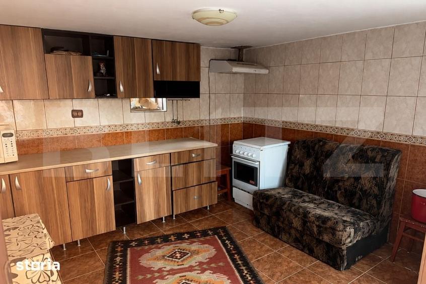 Casă cu 5 camere cu Teren 853 Mp în Șotânga