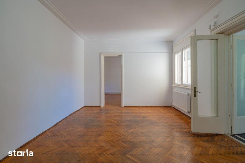 Apartament cu 3 camere în Central