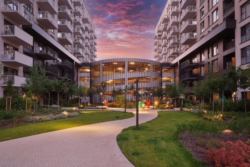 Apartament cu 2 camere semidecomandat în Baza 3