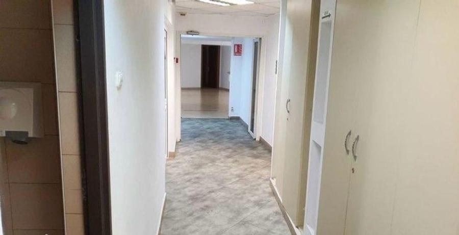 Spațiu comercial, de 525 mp, în P-ța Unirii
