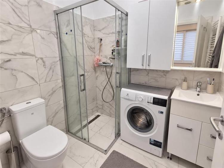 Apartament cu 2 camere nedecomandat în Central